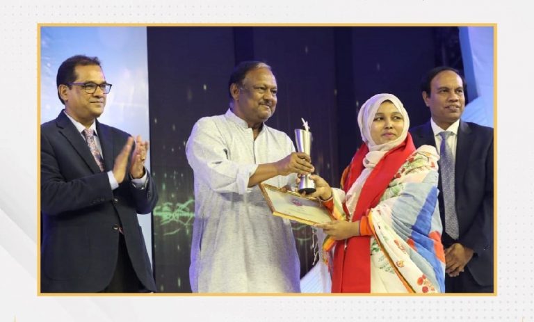 সেরা নারী উদ্যোক্তা ’আনিসুল হক কোহর্ট’ সদস্য মাকসুদা খাতুন